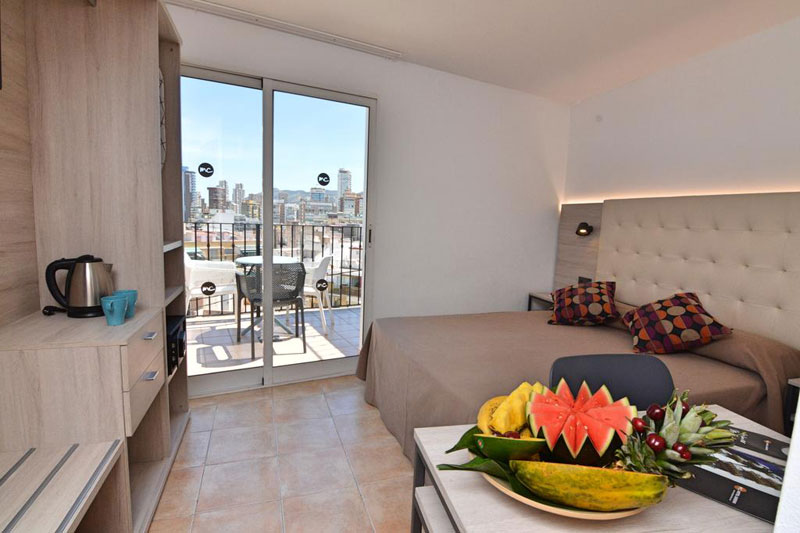 Hotel Queens – Adults Only