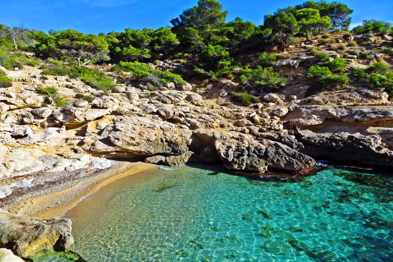 Raco del Conill – nudist beach