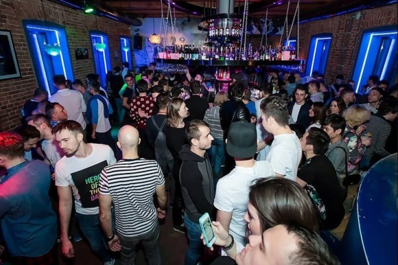 Отдых в гей  Mono Bar(Москва, Россия)